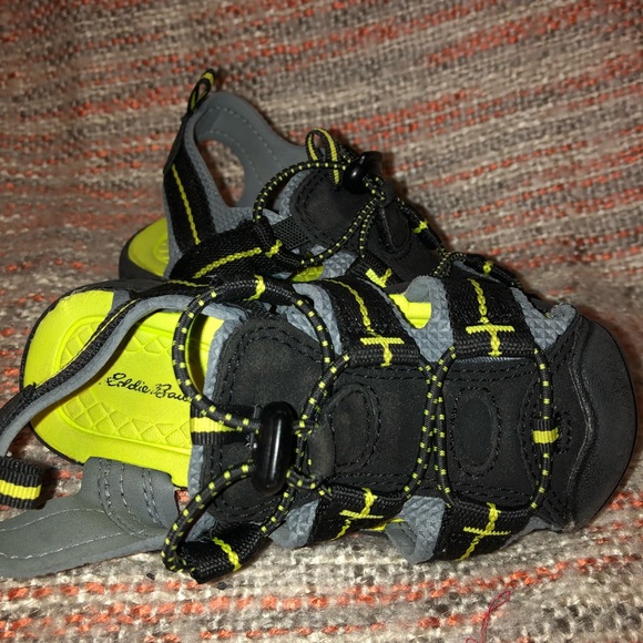Eddie Bauer bump toe sandals grey and black size 8 - Picture 4 of 12